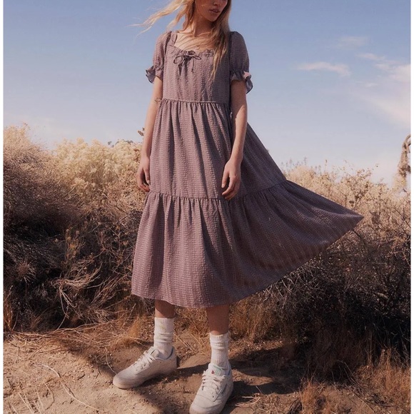 Madewell Dresses & Skirts - Madewell Square-Neck Fig Tiered Midi Dress in Textured Seersucker Women’s Medium